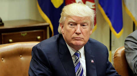 "Le grita a los televisores": Trump estalla por la investigación del despido del director del FBI