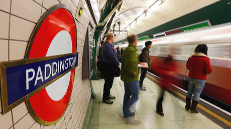Londres: Un hombre ataca a un oficial de Policía al grito de "Allahu akbar" (video)