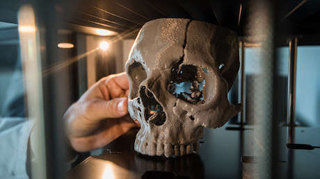 FOTO: Científicos recrean el rostro de una momia de 3.500 años de edad 