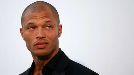 El 'delincuente más guapo del mundo' conquista la Semana de la Moda de Milán