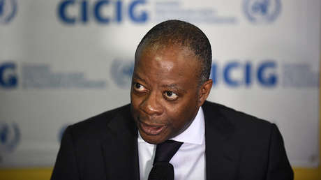 "Hay cuatro idiotas en el Congreso": Embajador de EE.UU. critica a diputados guatemaltecos