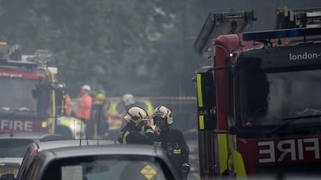 Incendio en un edificio de apartamentos en Londres (FOTOS, VIDEO)
