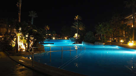 VIDEO: Un estadounidense insulta a una familia hispana por escuchar música en español