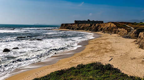 Un muerto y dos heridos al explotar un barco en Cataluña