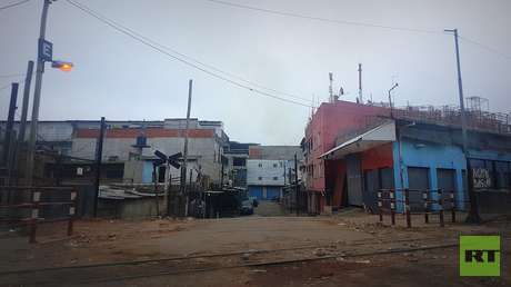 RT se adentra en la feria ilegal más grande de América Latina