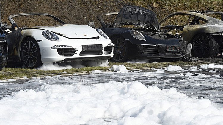 Incendian un concesionario de Porsche en Hamburgo antes de la cumbre del G20 (video, fotos)
