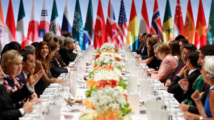 El papa Francisco explica por qué son "muy peligrosas" las alianzas del G20