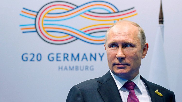 Putin: "El Trump 'televisivo' difiere mucho del real, podemos restablecer relaciones con EE.UU."