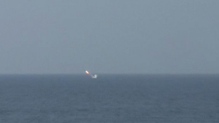 El submarino nuclear ruso Tomsk lanza con éxito un misil de crucero