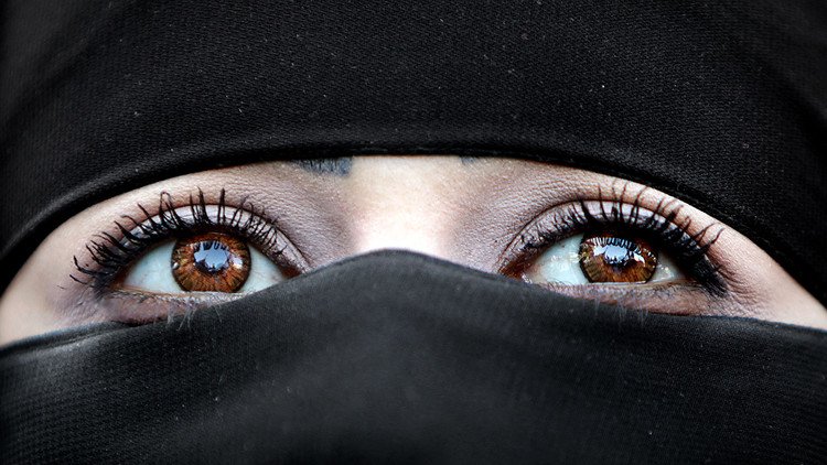 De la 'Kim Kardashian' pakistaní a la reina jordana: Mujeres musulmanas que desafiaron las normas