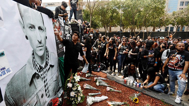 "Tus demonios eran parte del trato": Mensaje de 'Linkin Park' tras el suicidio de Chester Bennington