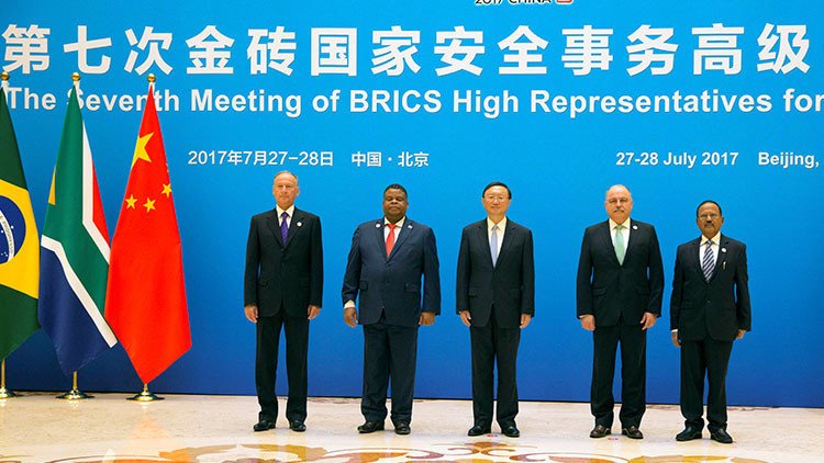 ¿Podrían dos potencias nucleares resolver el tenso conflicto en el Himalaya?