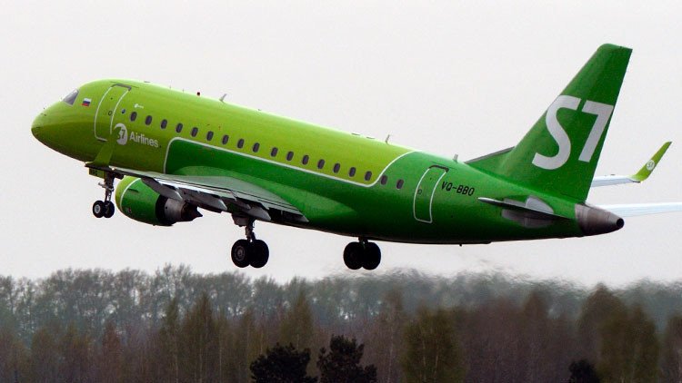 "¡Esperen la respuesta, alimañas!": Rumanía obliga a desviarse al avión del viceprimer ministro ruso