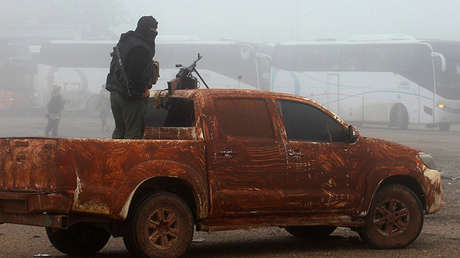 Ciudadanos de EE.UU. y de Turquía planean con Al Nusra una provocación con sarín en Jan Sheijún