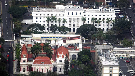 ¿Se repite contra Maduro el guión golpista que le aplicaron a Chávez en 2002?