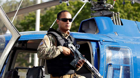 "Rubio y tipo estrella de Hollywood": Así define la prensa al atacante del helicóptero en Venezuela