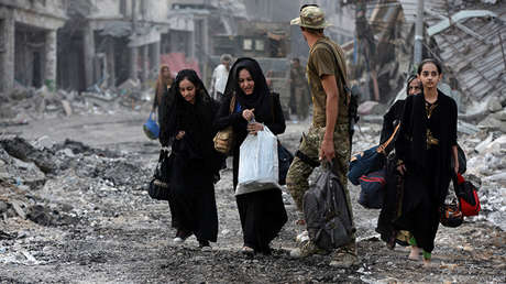 FUERTE VIDEO: Francotiradores del Estado Islámico se divierten matando a civiles que tratan de huir