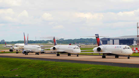 EE.UU.: Un avión aterriza de emergencia tras el ataque de un pasajero a una azafata