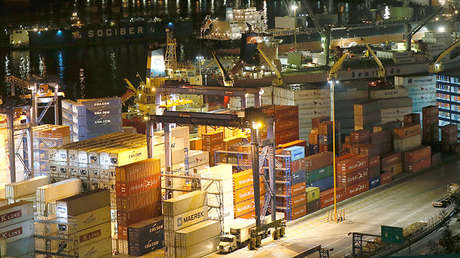 Standard & Poors rebaja la clasificación de riesgo de Chile por primera vez en 25 años