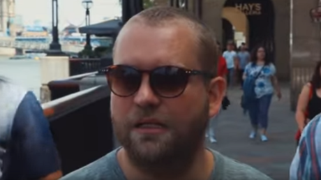 Esta es la cara que se te queda cuando un truco de magia con tu iPhone sale muy mal 