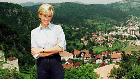 Los príncipes Guillermo y Enrique hablan por primera vez de la faceta como madre de Lady Di