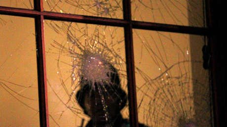 Una joven de 19 años es encontrada muerta en un refrigerador al suroeste de Londres