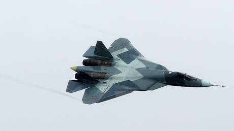 Anticipan algunas de las ventajas que ofrece el futurista caza T-50