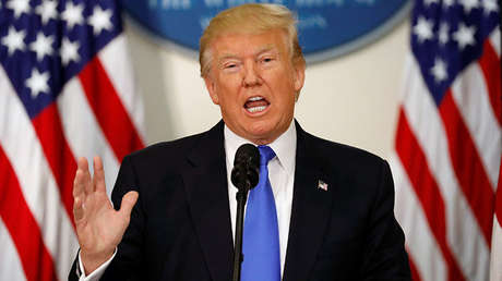 Trump: "Los demócratas y los rusos se ríen de la justificación de la derrota de Hillary"