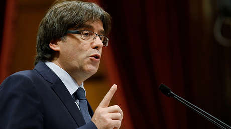 Puigdemont: "No renunciaremos al referéndum catalán aunque lo prohíba el Tribunal Constitucional"