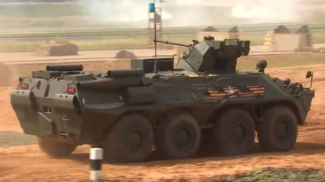 Tanques, caballos y paracaidistas: Preparativos del Día de las Tropas Aerotransportadas (Video)