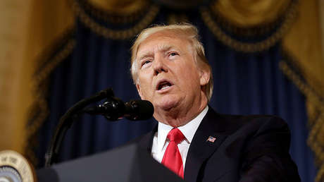 Trump ante el rompecabezas ruso: ¿Cómo saldrá del callejón donde lo ha metido el Congreso de EE.UU.?