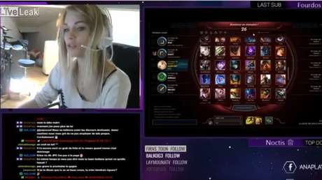 Una joven 'gamer' se quema el pelo sin querer ante sus seguidores