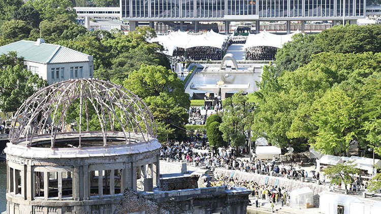 "Basta un solo maníaco egoísta para apretar el gatillo nuclear"