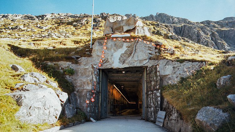Mitos encerrados en los Alpes: adéntrense en los búnkeres de la Segunda Guerra Mundial