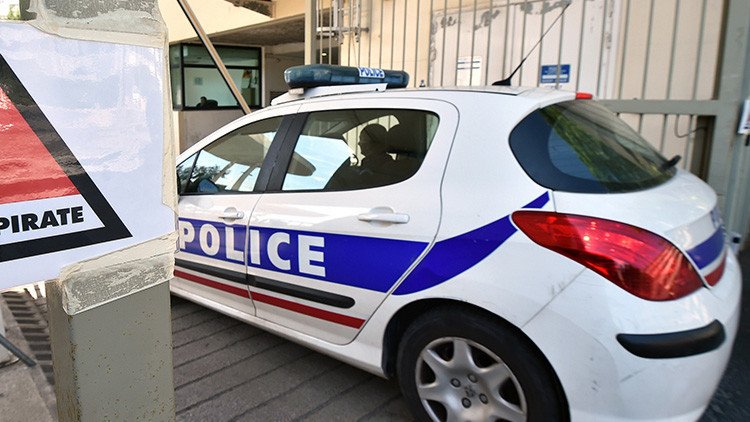 Exreina de belleza convertida al islam, condenada en Francia por enaltecimiento del terrorismo