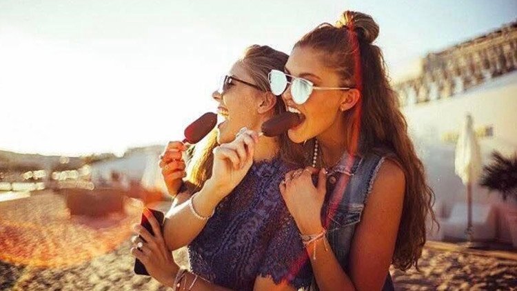 Una empresa pagará 27.000 dólares al año a quien desee irse de fiesta alrededor del mundo