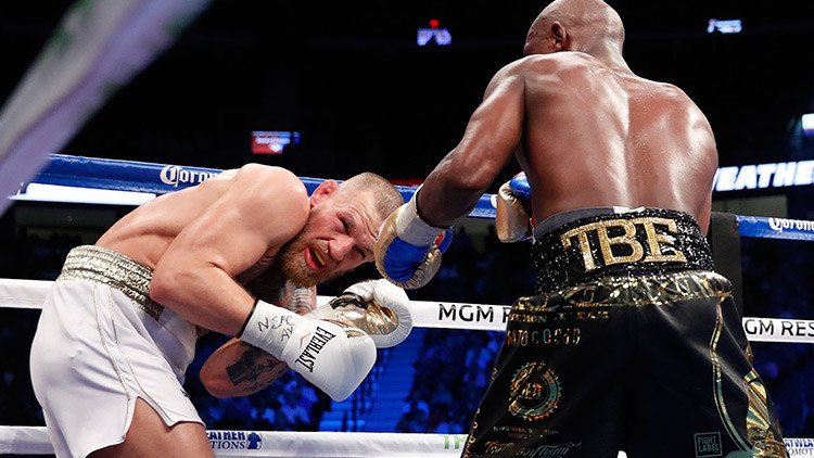 MEMES: Las redes no le perdonan a McGregor su derrota en 'la pelea del dinero'