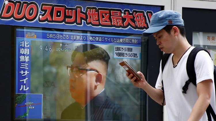 Japón despierta entre sirenas de alerta por el misil norcoreano (VIDEOS)