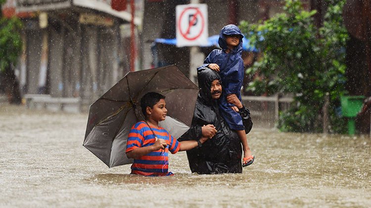 Las inundaciones olvidadas: más de 1.200 muertos y millones de afectados (FOTOS Y VIDEO)