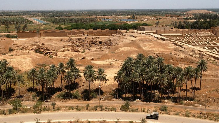 El primer ministro de Irak anuncia la victoria sobre el EI en la ciudad de Tal Afar