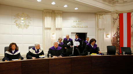 En Austria condenan a un hombre a prisión suspendida por negar el Holocausto