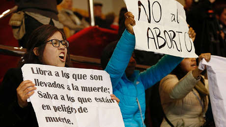 Senado aprueba ley de despenalización del aborto en Chile