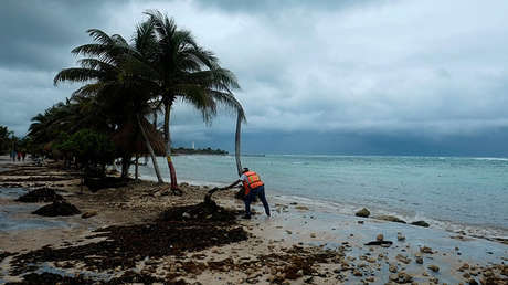VIDEOS: Franklin se convierte en huracán y azota el estado mexicano de Veracruz