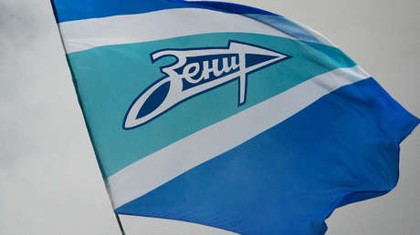 "¿Me compraría también?": Una fan argentina 'se ofrece' a uno de los mejores clubs de fútbol rusos