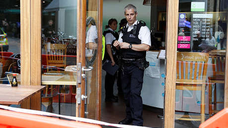 Londres: Tres heridos tras recibir un sobre con una "sustancia química"