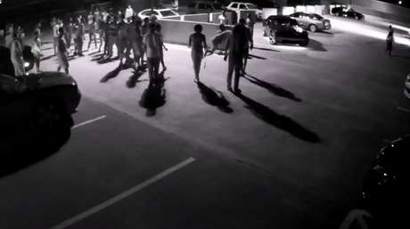 Una pelea entre dos mujeres acaba con más de 100 disparos