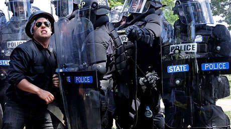 Dos muertos tras el accidente de un helicóptero policial durante las protestas en Charlottesville