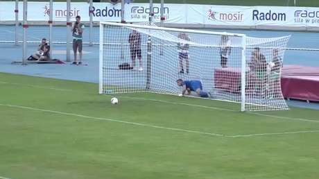 Polonia: Un inusual gesto de 'fair play' en un partido de fútbol