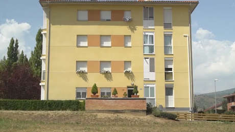 Así es el apartamento donde el 'yihadista de la Rambla' vivía con su madre y hermanas (VIDEO)