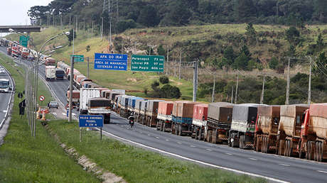 "Si la carga entra en una favela, olvídenla": Brasil, récord de robos en carretera